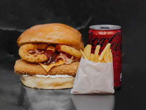 Martes: XChicken American