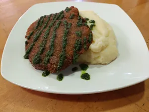 Milanesa de seitan con pure