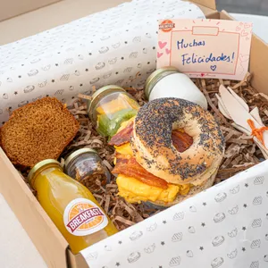 New Yorker Box