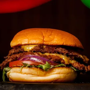 Classic Smash + papas fritas