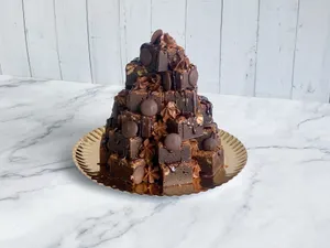 Torta Torre de Brownie tamaño S