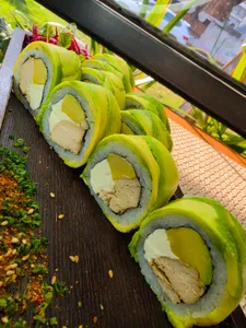 25.P Pollo Teri Cheese