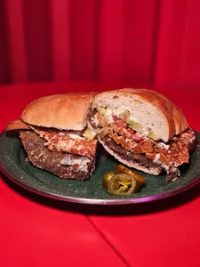 Torta de Milanesa con Salchicha