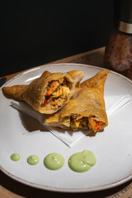 Empanada Frita de Mariscos