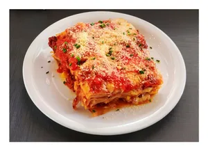 Lasaña con salsa boloñesa