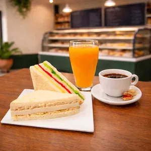 Combo Desayuno Sandwich