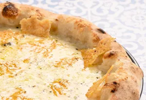 Pizza Quattro Formaggi