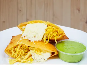 Pollo y queso llanero