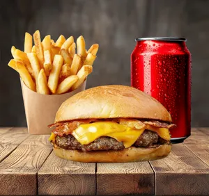 Hamburguesa bbq o Italiana (elige la que mas te guste)+ papa individual  + bebida en lata 350ml