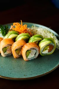 6. C. Ebi Maki Cheese