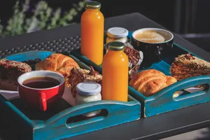 Regalo de desayuno sorpresa (1 persona)