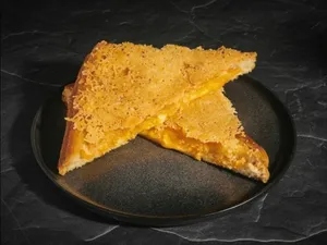 Sandwich de tres quesos