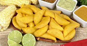 Empanaditas de Carne - Tipo Coctel x 20 Unid.