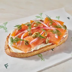 Bruschetta de Salmón