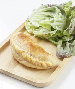 Empanada de carne estilo argentino
