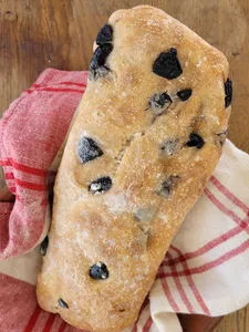 Ciabatton de aceitunas