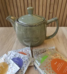 Té negro, verde, blanco y Chai (teteras)
