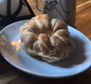 Croissant Jamon/queso, huevo, o palta/queso