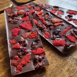 Bark Frutos Enchilados