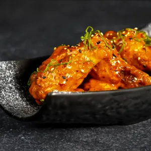 Umami Hot Wings