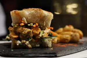 Sándwich de Pollo al Horno (Pan focaccia)