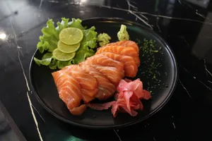 Sashimi De Salmon 9 cortes