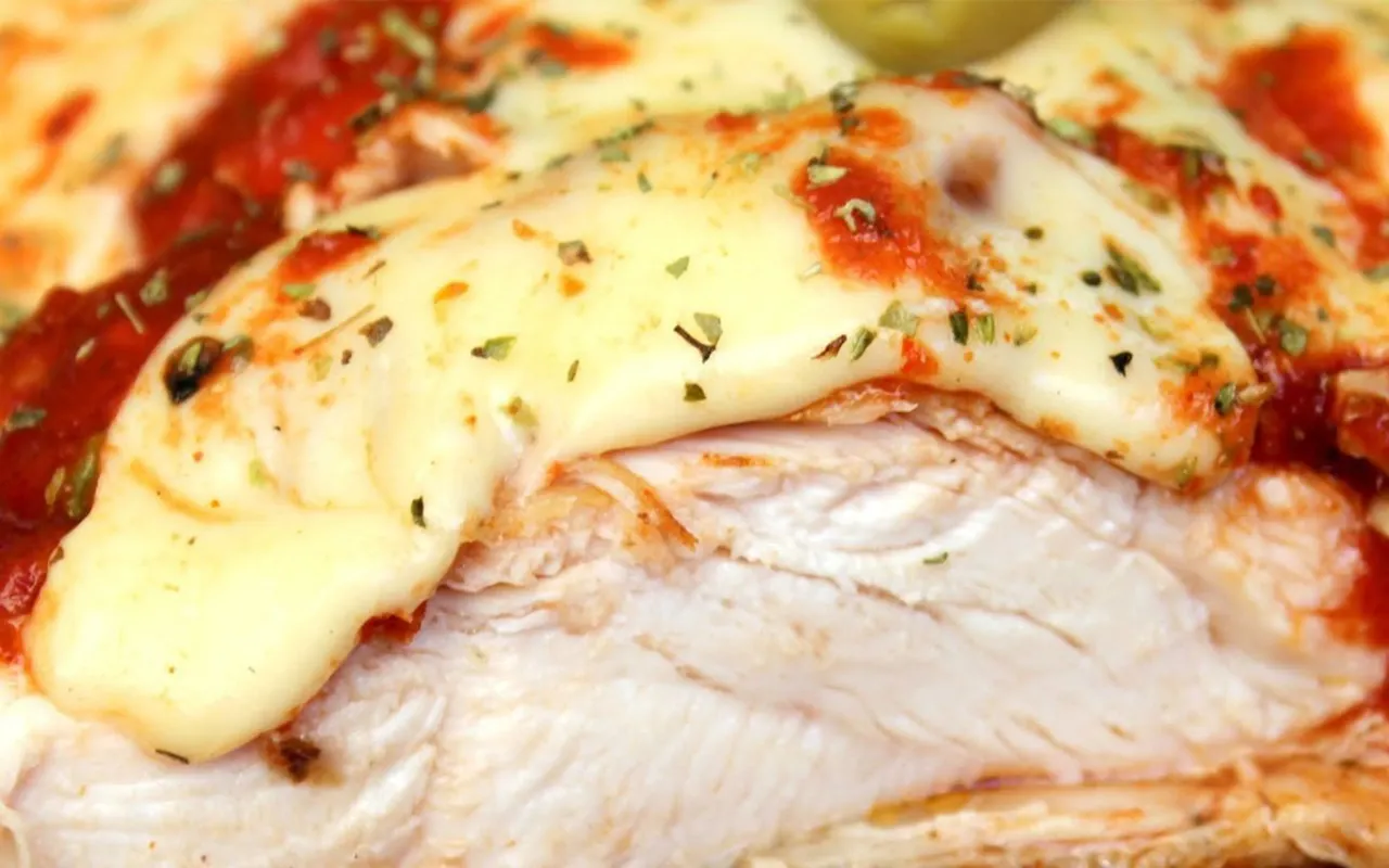 Pechuga de pollo napolitana