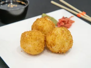 Tori balls