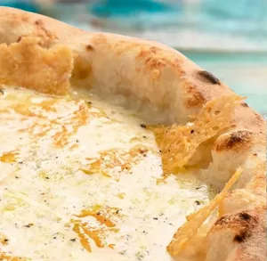 Pizza Quattro Formaggi