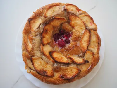 Kuchen de manzana húmedo para 2 y 7 personas