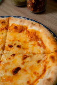 4 Formaggio