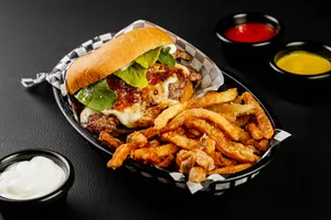 La Davinci + Papas LFC