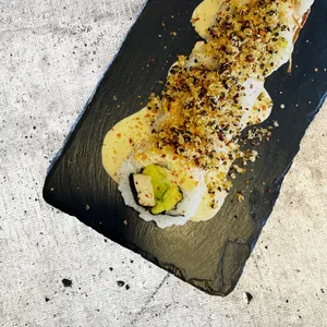 COD OV46. Tofu Avocado Acevichado Crunch