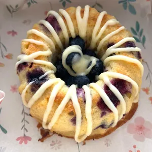 Torta de limon y arandanos sin gluten y sin azucar tamaño personal