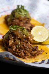 Tacos de Carne (3 und)