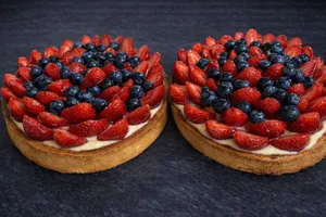Tarta Frutos Rojos (Frutilla & Arándanos) Mediana