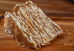 Trozo de alfajor Manjar Nuez
