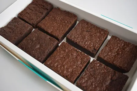 Caja Fudge Brownies