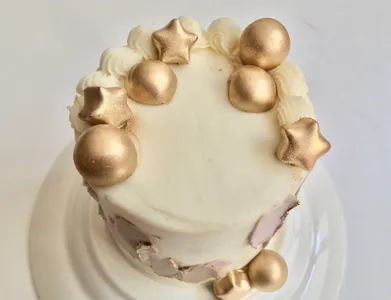 Pastel de chocolate con queso