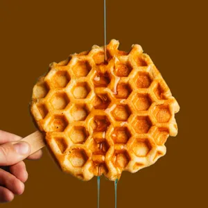 Arma tu Waffle a 2 Lk Flyer
