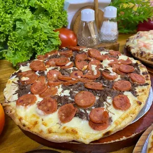 Pizza Carnivora 6 porciones