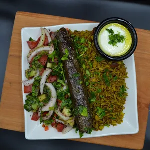 Kabbab 2 Acompañamientos.