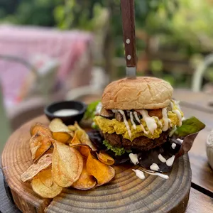 Hamburguesa "La Top de Hongos" Vegano