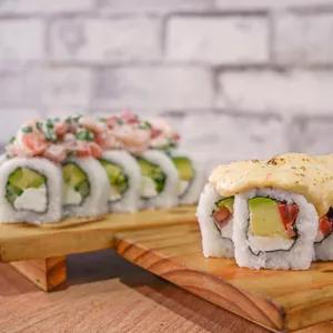 40 makis
