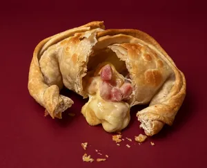 Empanadas Jamón y Queso