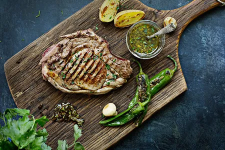 Chuleta con chimichurri