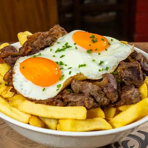 Chorrillana Clásica