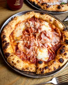 Pizza Americana