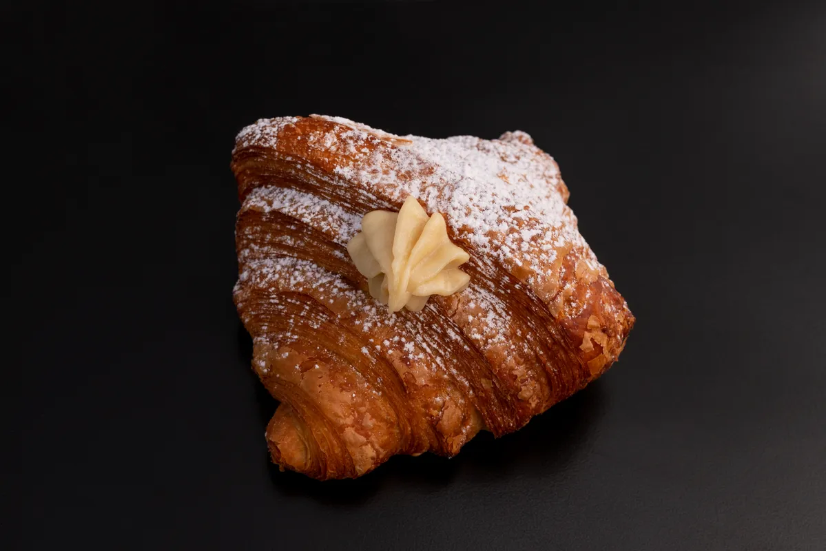 Cornetto Crema Pastelera Italiana