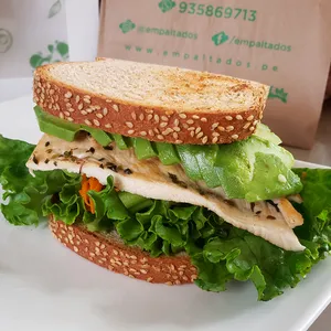 Sandwich de Pollo Grillado- Kcal 394